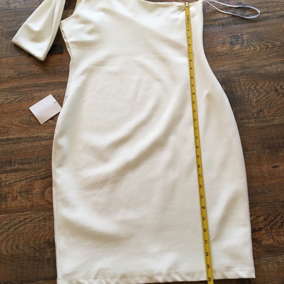 🔥Sale @ $17🔥White one shoulder dress - Picture 3 of 4